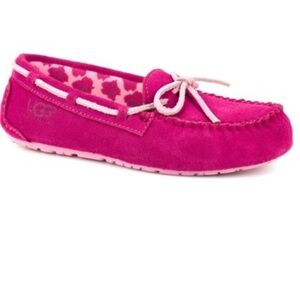 Ugg princess pink Rose Ryder suede moccasins for girls